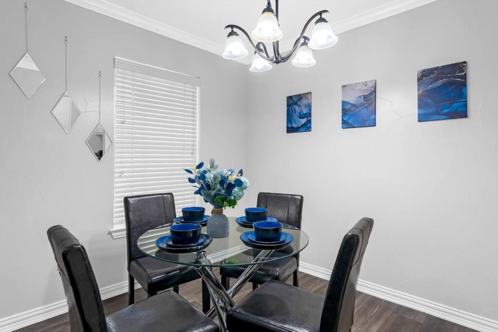 Family Friendly 2Bdrm-Walk To At&T/Cowboys Stadium Arlington Dış mekan fotoğraf